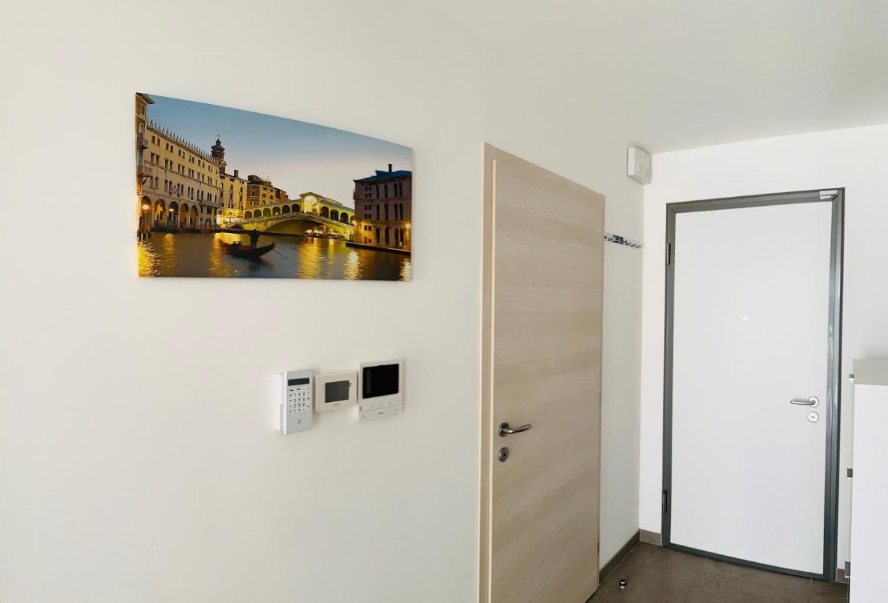 Lac Arte Postale Annecy Exterior foto
